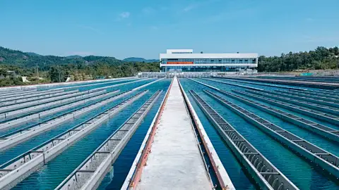 智慧水务管理 - 管网巡检与水质监测